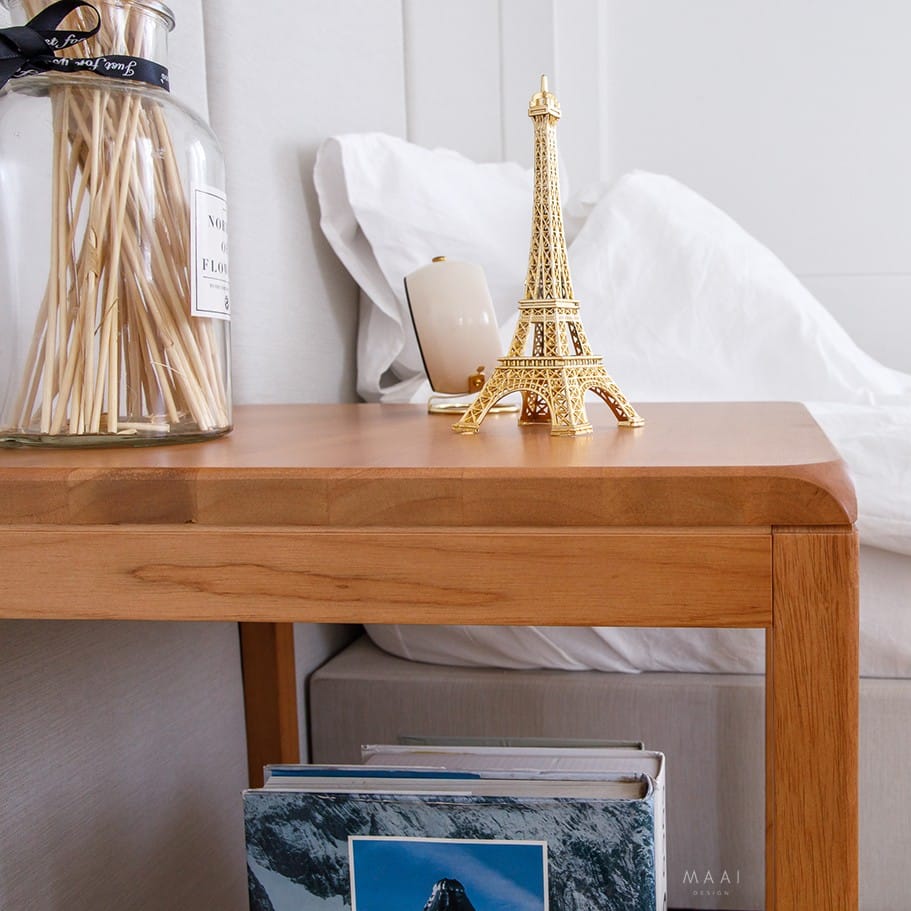 โต๊ะข้างไม้ยางพารา MAAI DESIGN รุ่น DABURU SIDE TABLE สีโอ๊ค